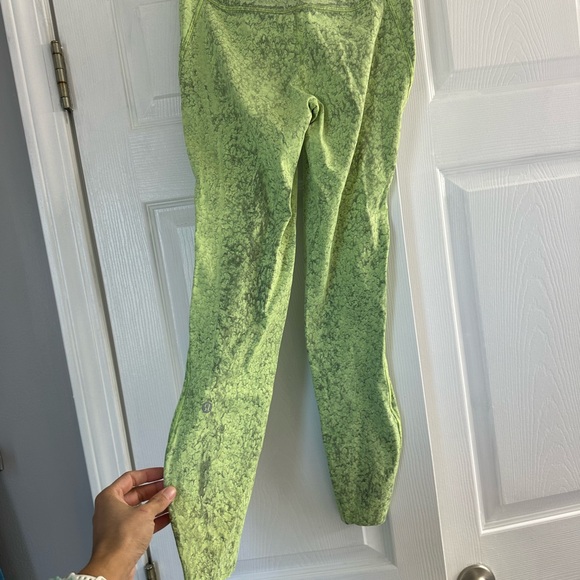 💚Lululemon  Activewear Legging 💚 - Picture 4 of 12